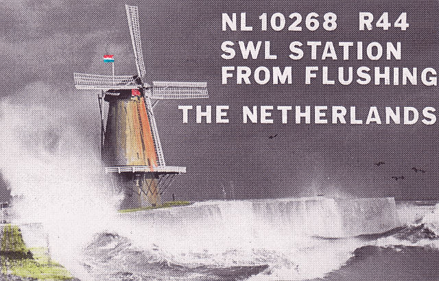 NL10268 R44 (SWL)