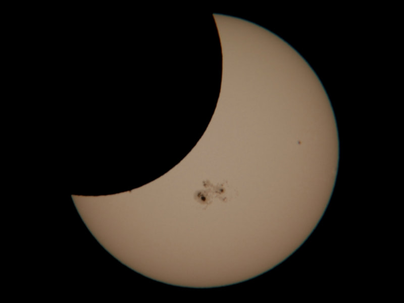 2014 Partial Solar Eclipse - Edmonton Alberta